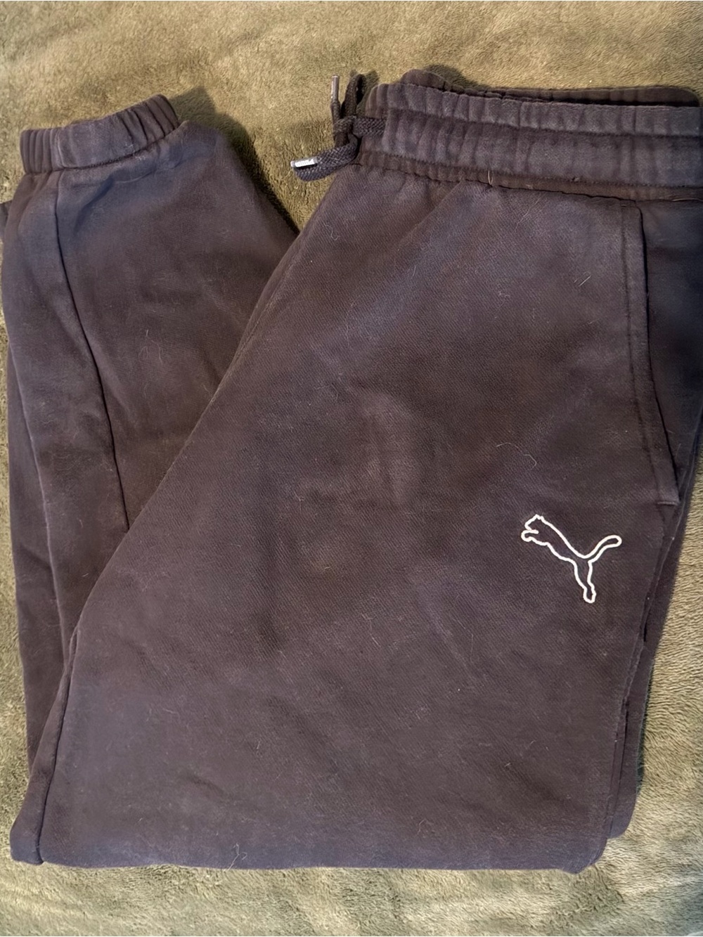 Puma Women’s Medium Black Jogger Sweatpants with White Logo